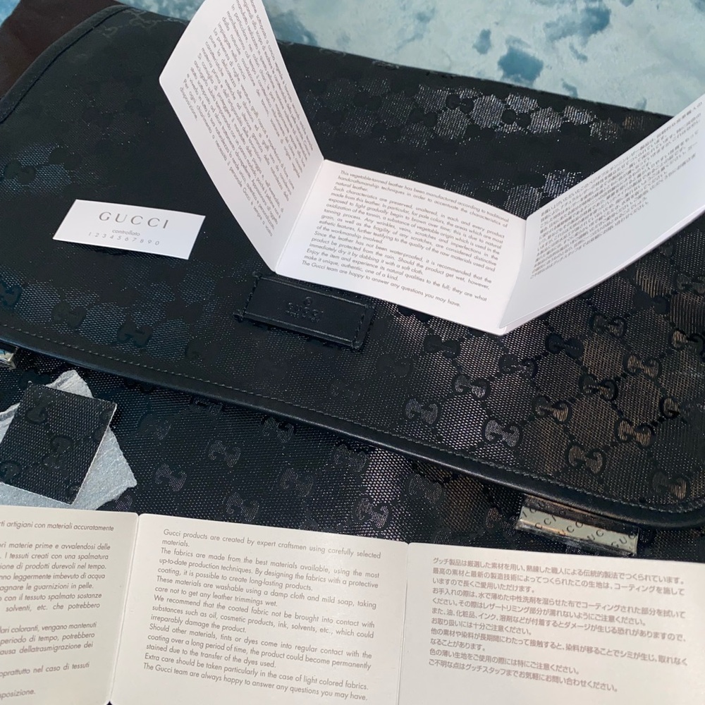 🥳HOST PICK 🥳 Gucci Diaper Bag -💯 - Picture 11 of 16